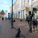 «Бронзовая собачка» вернулась на Большую Покровскую