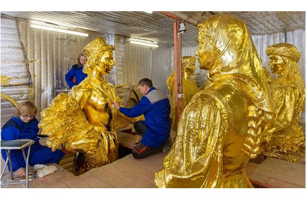 На фигуры фонтана «Дружбы народов» на ВДНХ ушло 6 кг сусального золота