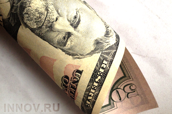 Центробанк установил официальный курс доллара на 15 апреля 2017 года