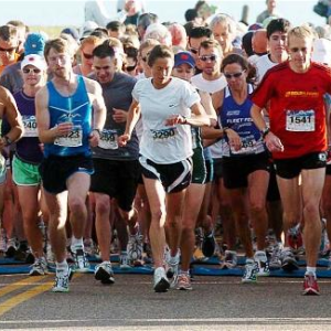 Нижегородских любителей марафонского бега приглашает «Олимп» и «Малый Китеж»