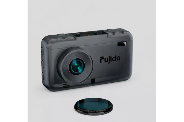 Fujida год спустя: как регистратор показал себя в мороз, жару и на бездорожье