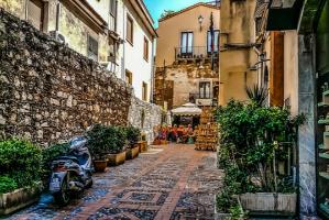 Дома на юге Сицилии можно купить за 1 евро
