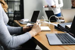 Открытый вебинар о лизинге провела компания «Интерлизинг»