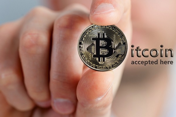 Что интернет - пользователи хотят знать о биткоине?