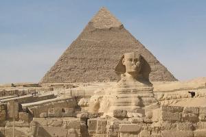 Пирамида Хеопса не могла быть построена за 20 лет, хотя именно так написано в учебниках