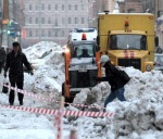 С улиц Нижнего Новгорода экстренно убирают снег