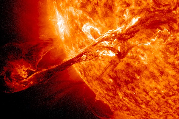 Извержение на Солнце впервые показало NASA