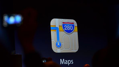 Apple    Google Maps 