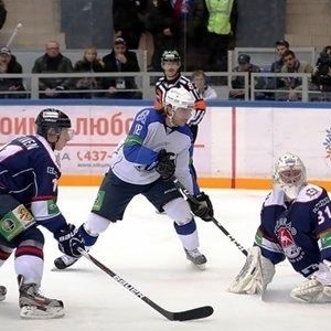 «Торпедо» проиграло «Нефтехимику» в домашнем матче