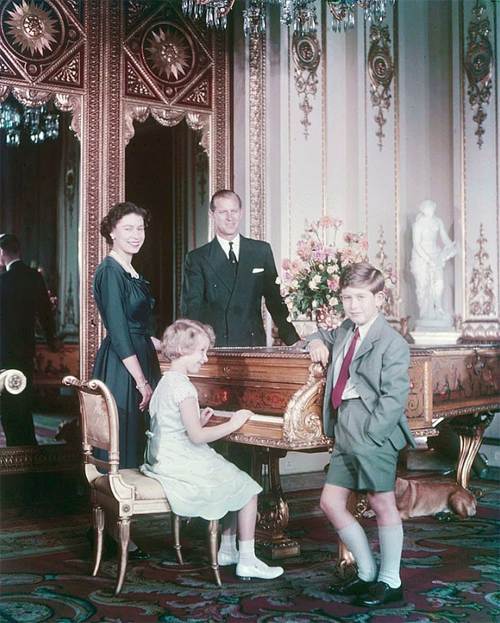 Семейные традиции королевской династии в Великобритании