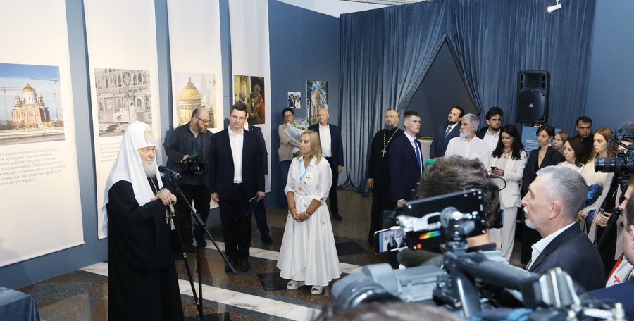 Фото_2_Открытие выставки.jpg